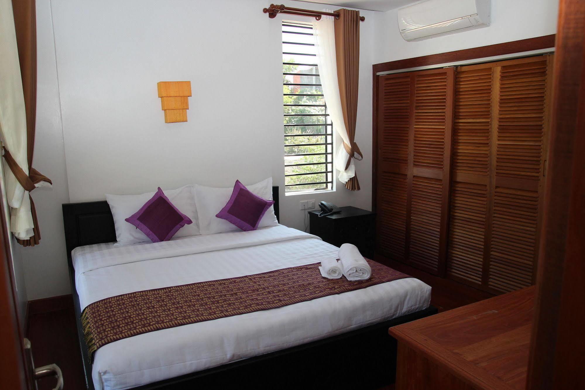 Hotel Baan Soksan Siem Reap Exterior foto