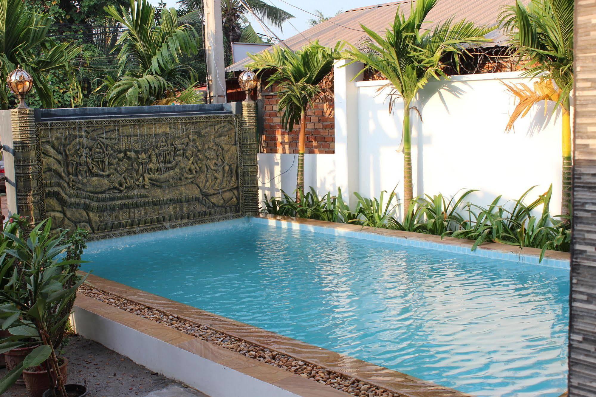 Hotel Baan Soksan Siem Reap Exterior foto